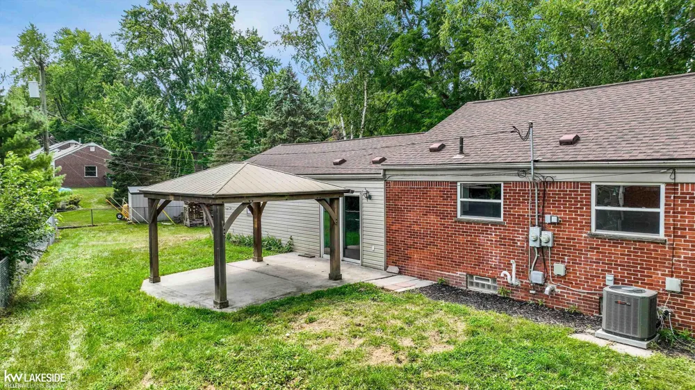 39340 Ferris Street Clinton Charter Township, MI 48036