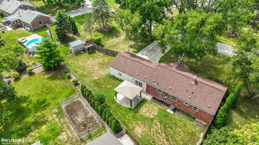 39340 Ferris Street Clinton Charter Township, MI 48036