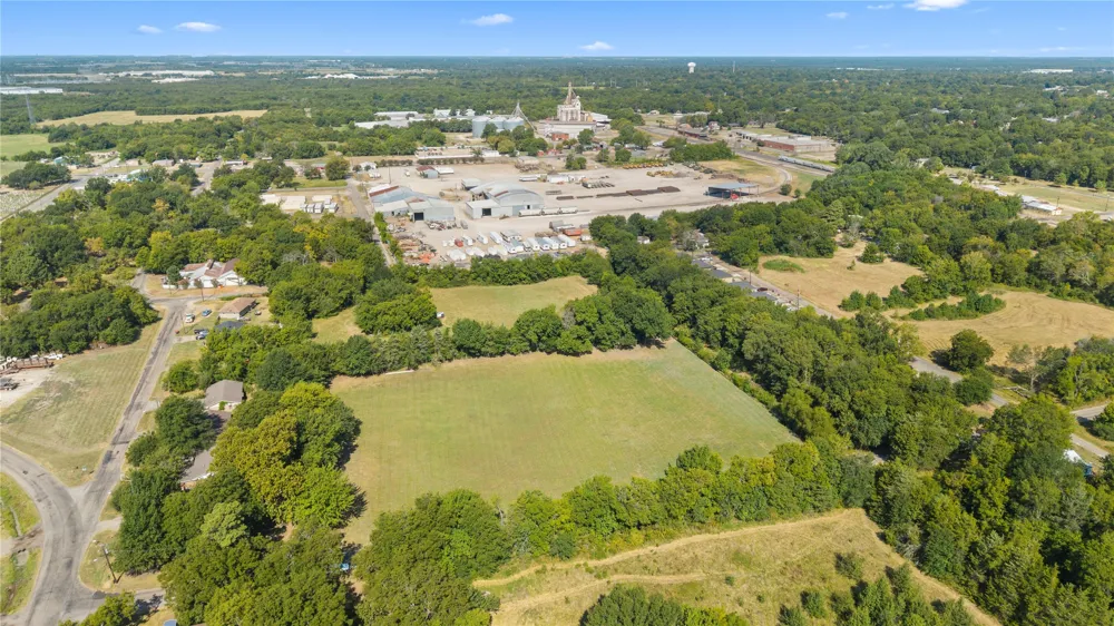 1500 Paris Boulevard Paris, TX 75460