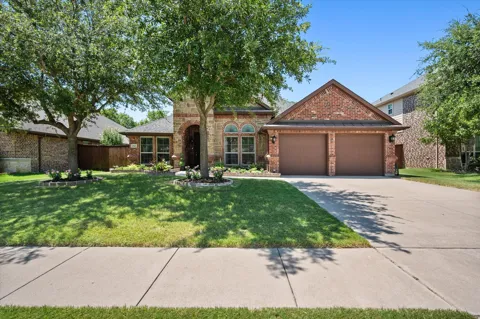 2943 Trail Lake Drive