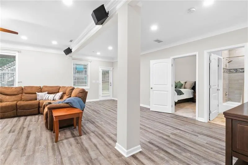 526 Rokeby Drive Woodstock, GA 30188