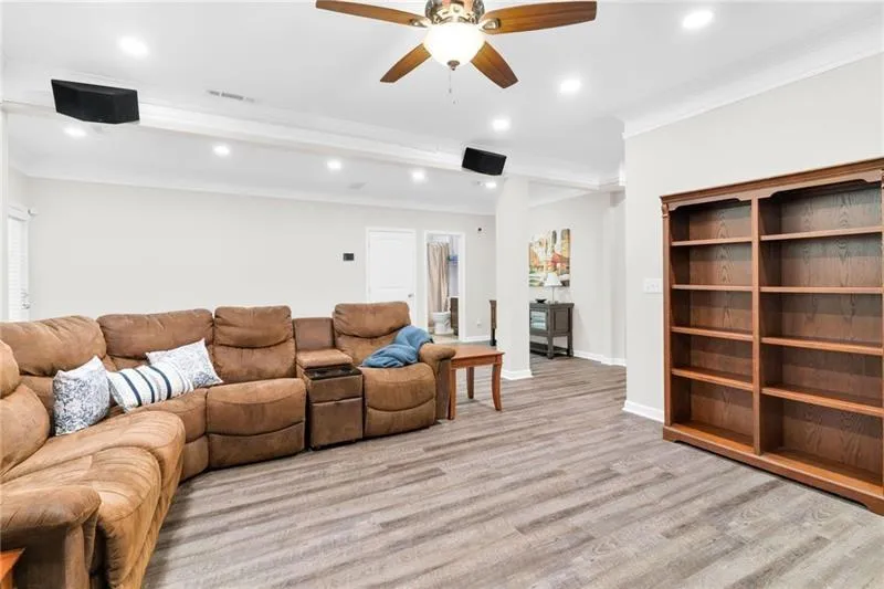 526 Rokeby Drive Woodstock, GA 30188