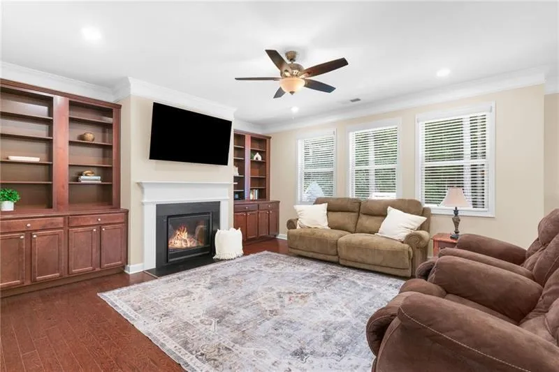 526 Rokeby Drive Woodstock, GA 30188