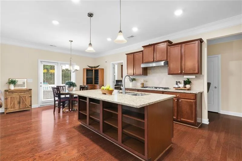 526 Rokeby Drive Woodstock, GA 30188