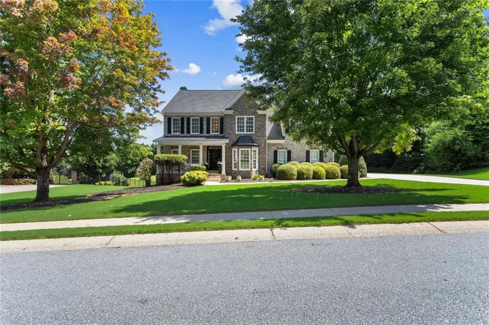 110 Whitaker Way Hoschton, GA 30548