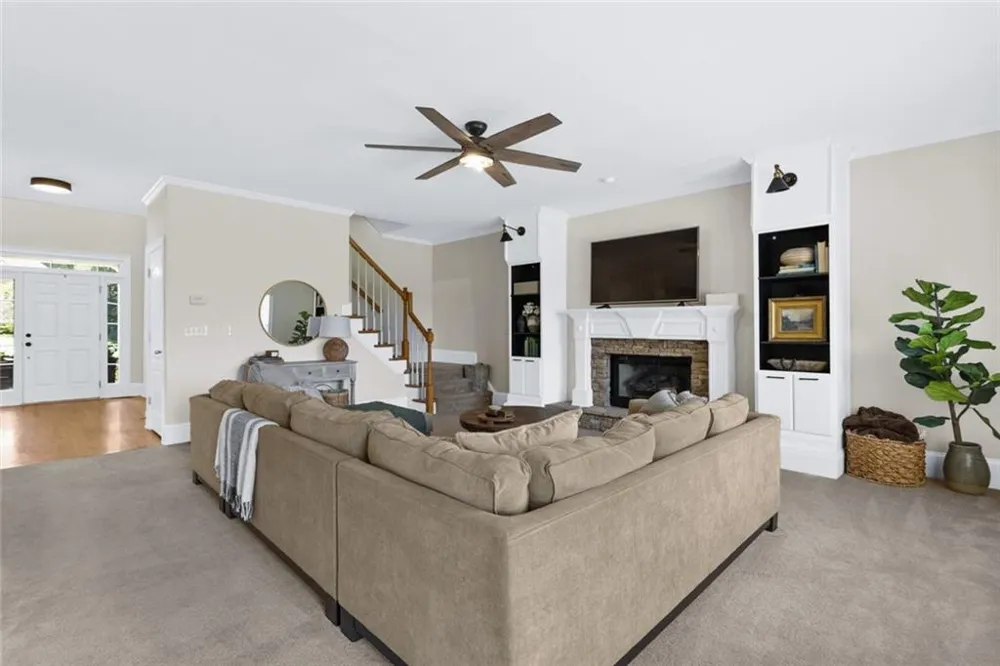 110 Whitaker Way Hoschton, GA 30548