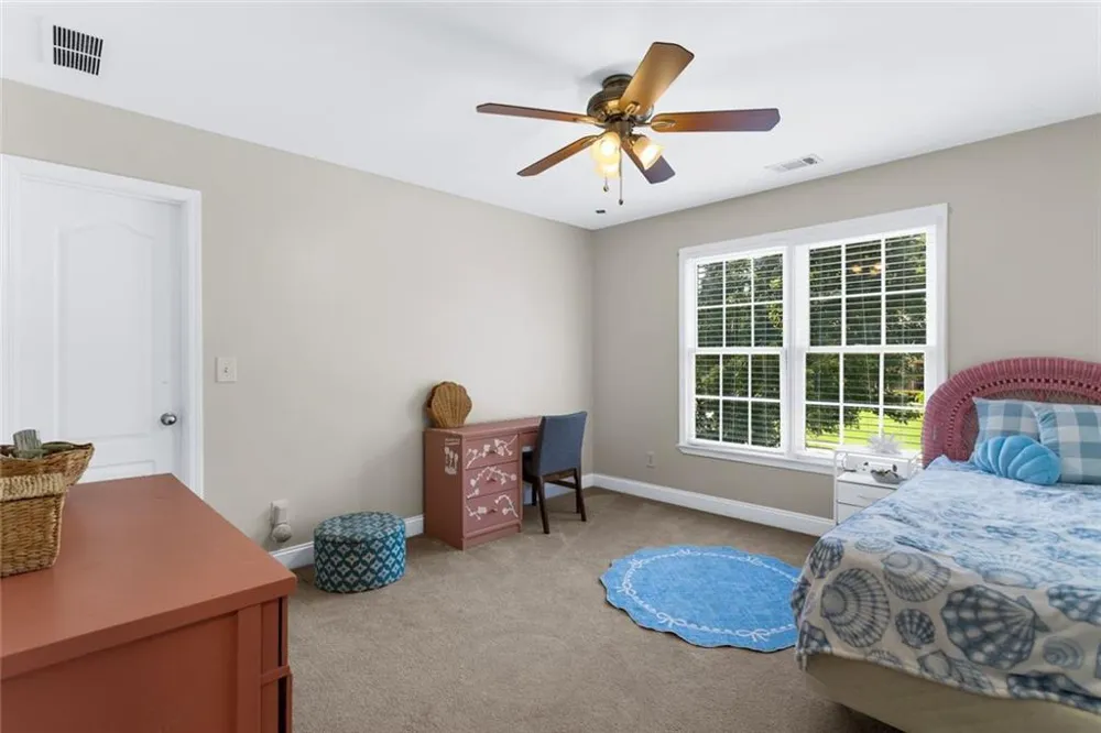 110 Whitaker Way Hoschton, GA 30548