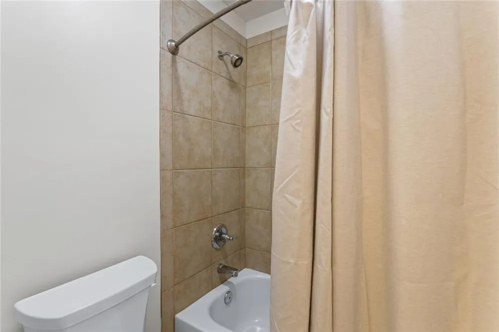 110 Whitaker Way Hoschton, GA 30548