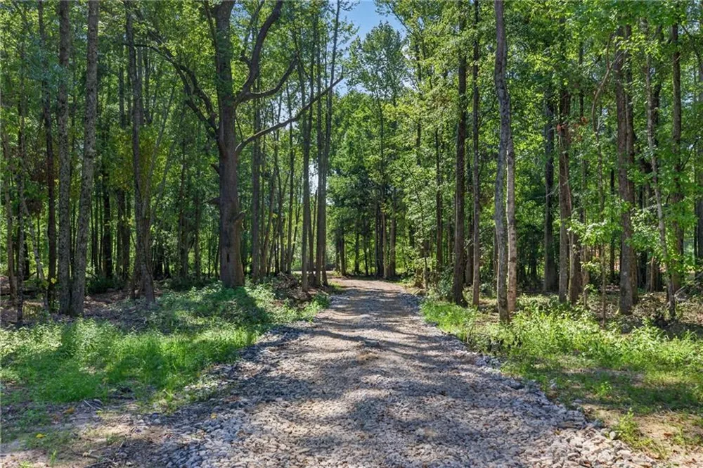 339 Relay Road Silver Creek, GA 30173