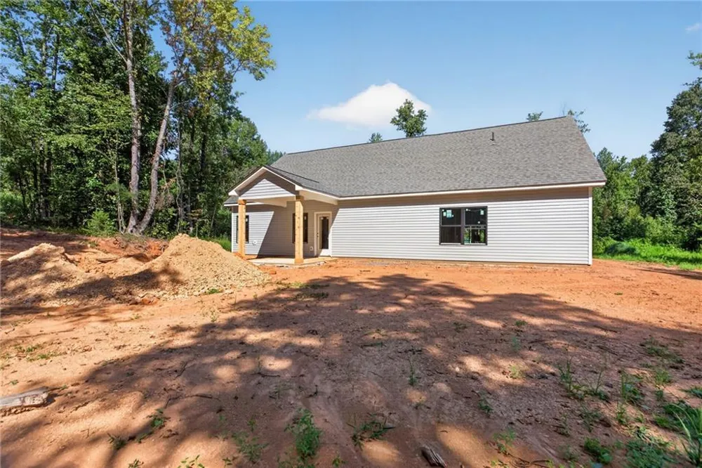 339 Relay Road Silver Creek, GA 30173