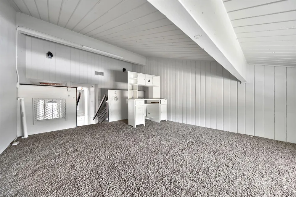 28 Lakeway Street Conroe, TX 77304