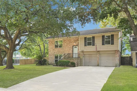 8610 Timber View Drive