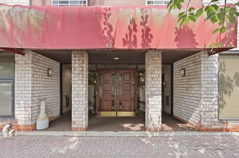55 CLINTON PL Hackensack, NJ 07601