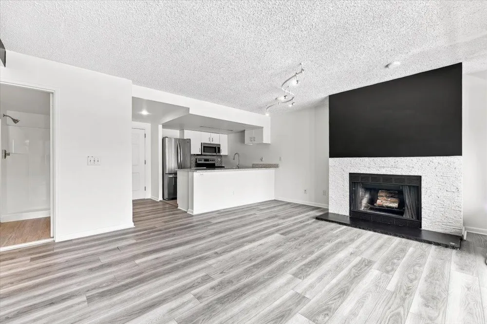 55 CLINTON PL Hackensack, NJ 07601