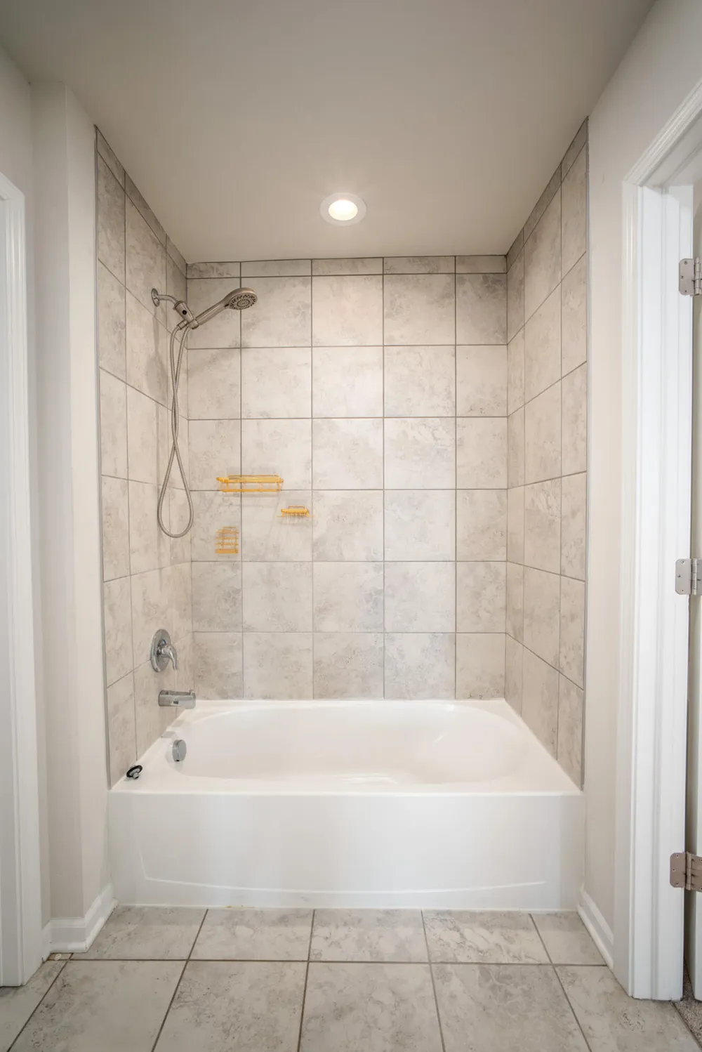 2825 Dillon Drive Ann Arbor, MI 48105