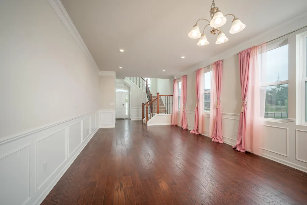 2825 Dillon Drive Ann Arbor, MI 48105