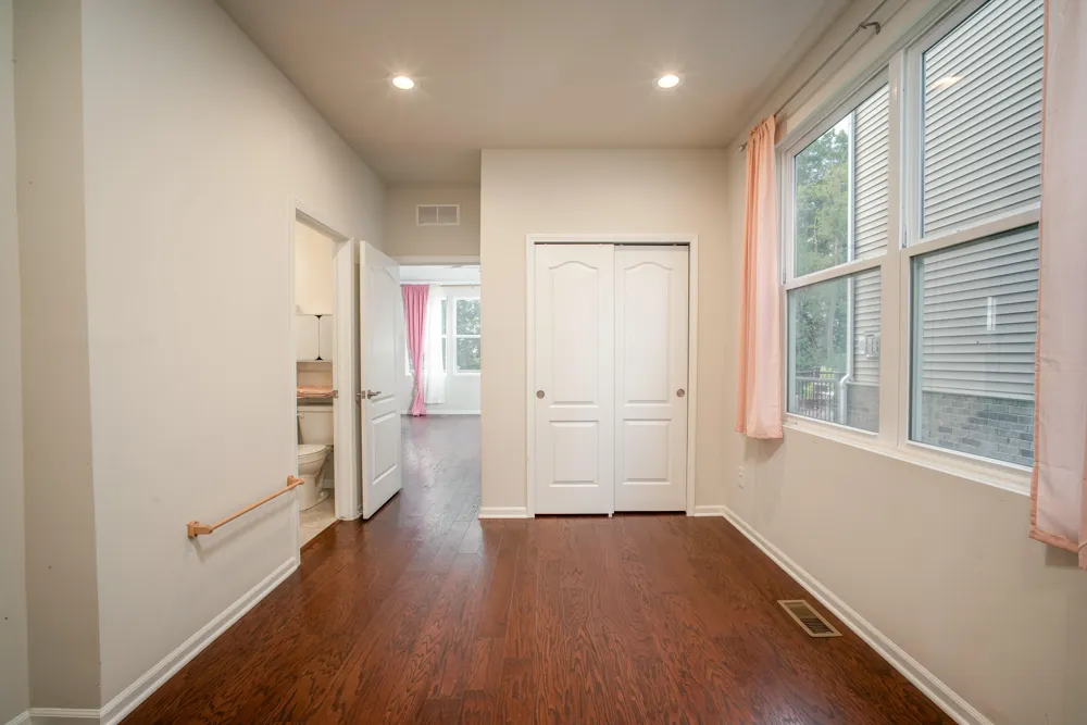 2825 Dillon Drive Ann Arbor, MI 48105