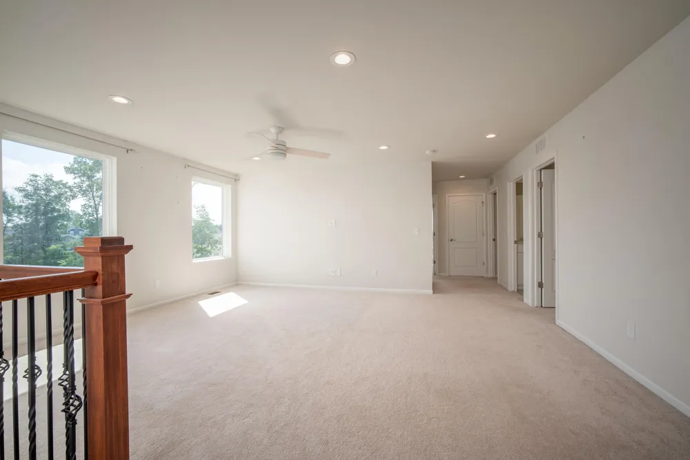 2825 Dillon Drive Ann Arbor, MI 48105