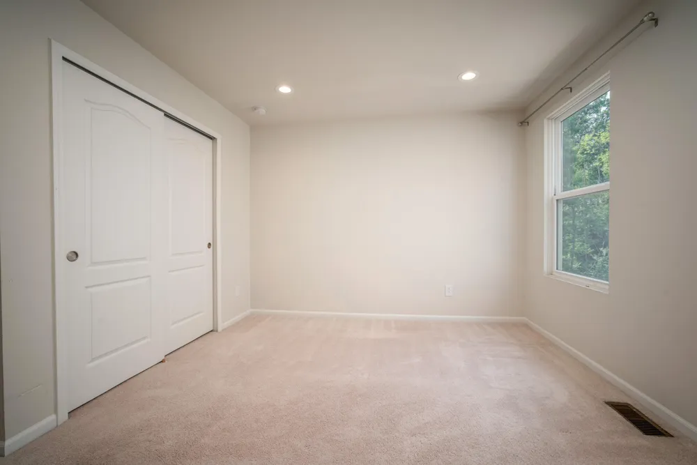 2825 Dillon Drive Ann Arbor, MI 48105