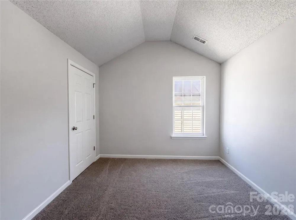 10319 Covingtonwood Drive Charlotte, NC 28214