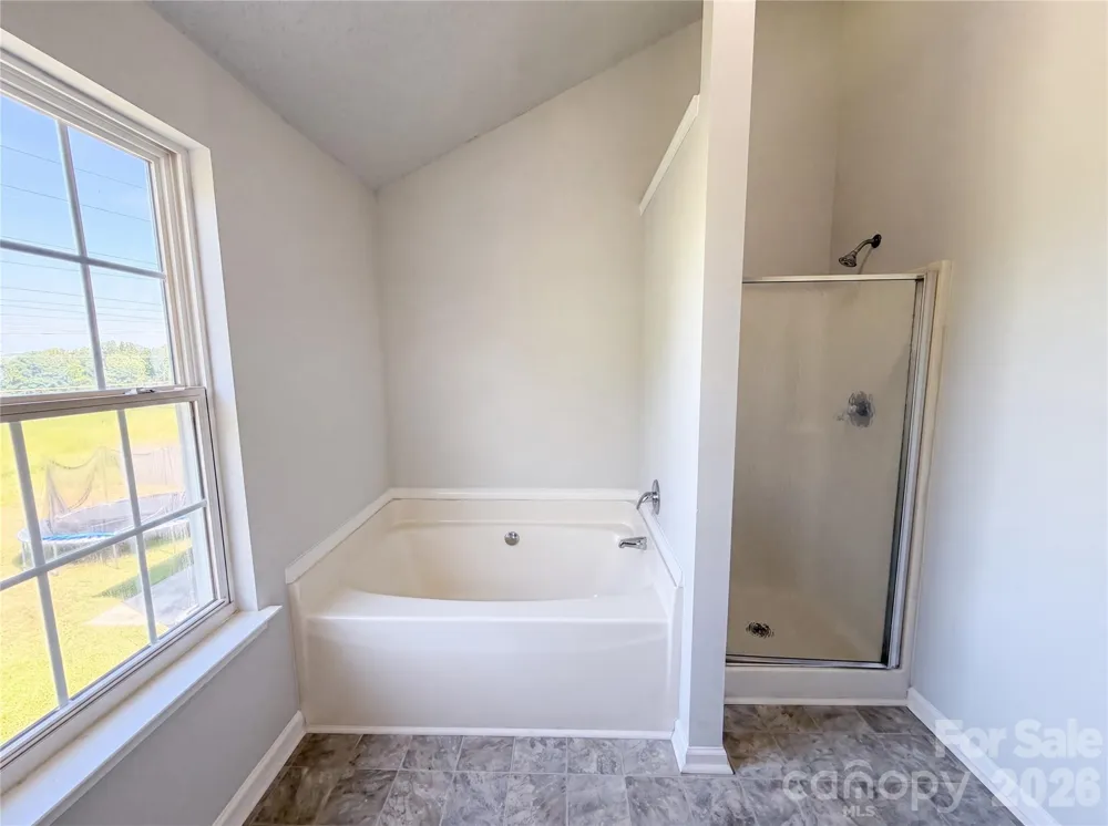 10319 Covingtonwood Drive Charlotte, NC 28214