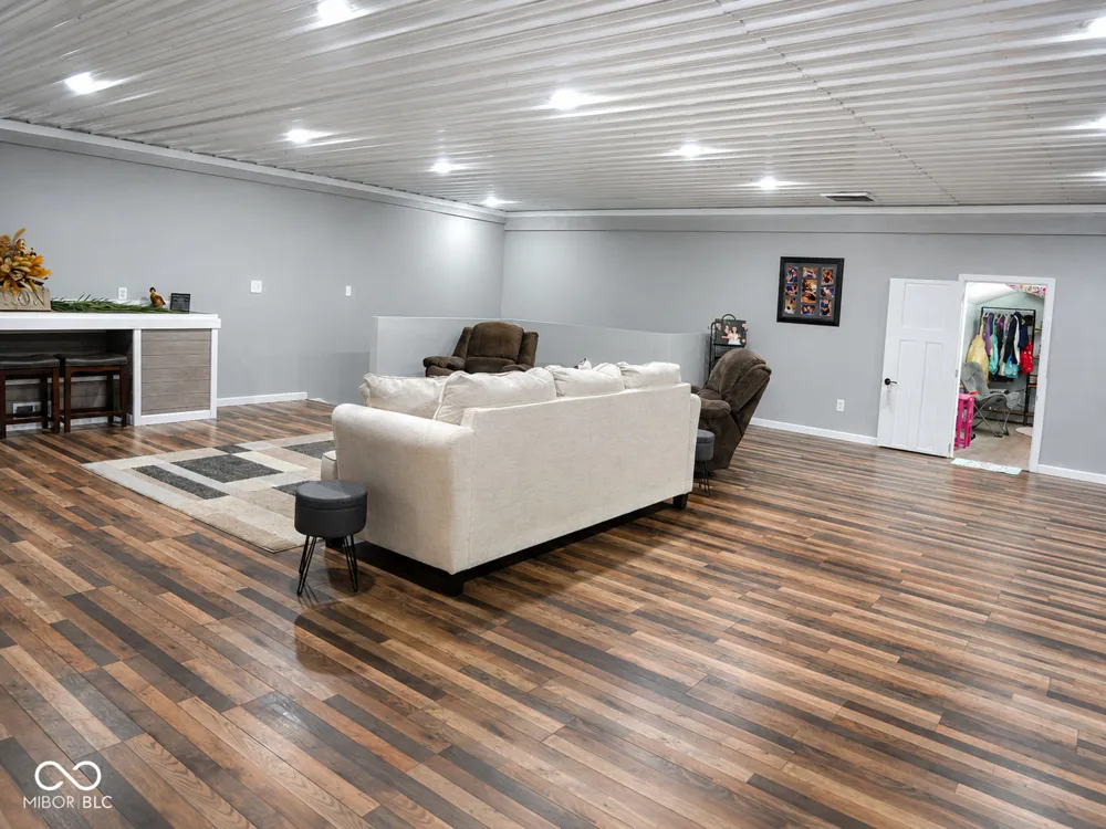465 E State Road 250 Brownstown, IN 47220