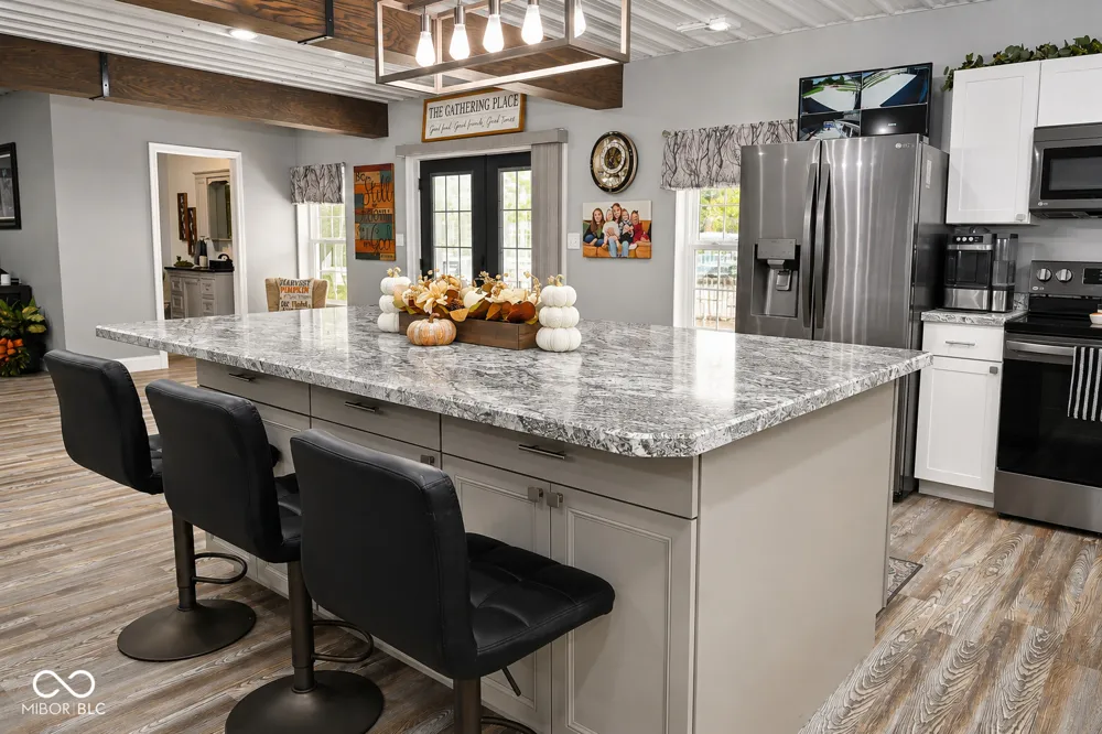 465 E State Road 250 Brownstown, IN 47220