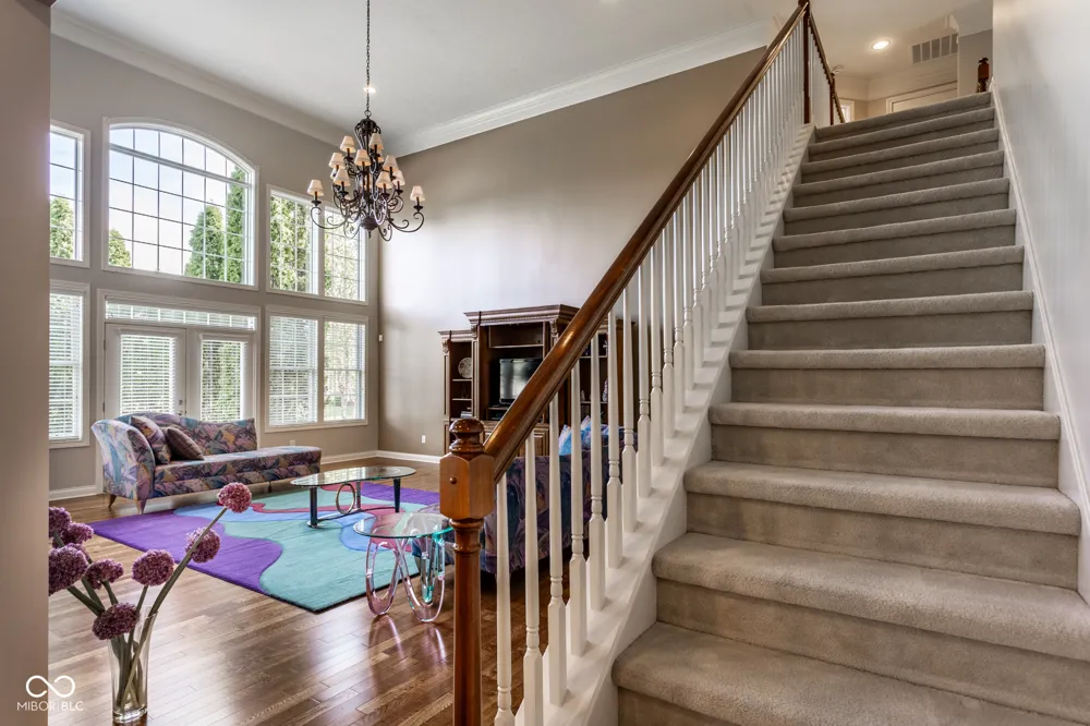 1826 Fairmount Street Carmel, IN 46032