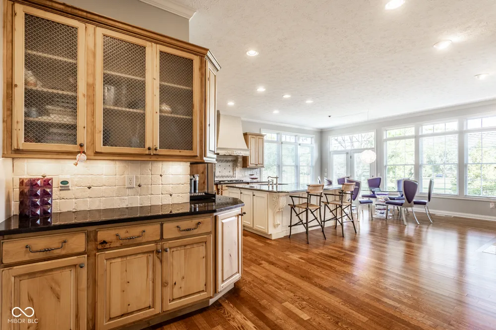1826 Fairmount Street Carmel, IN 46032