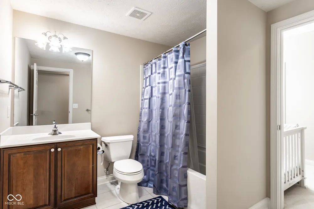 1826 Fairmount Street Carmel, IN 46032