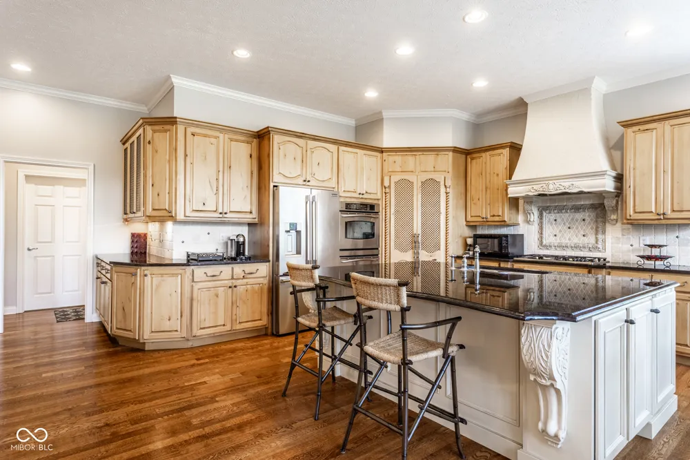 1826 Fairmount Street Carmel, IN 46032