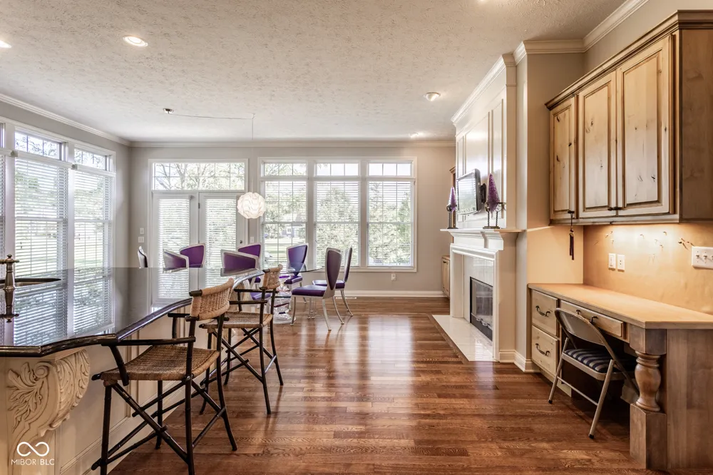 1826 Fairmount Street Carmel, IN 46032