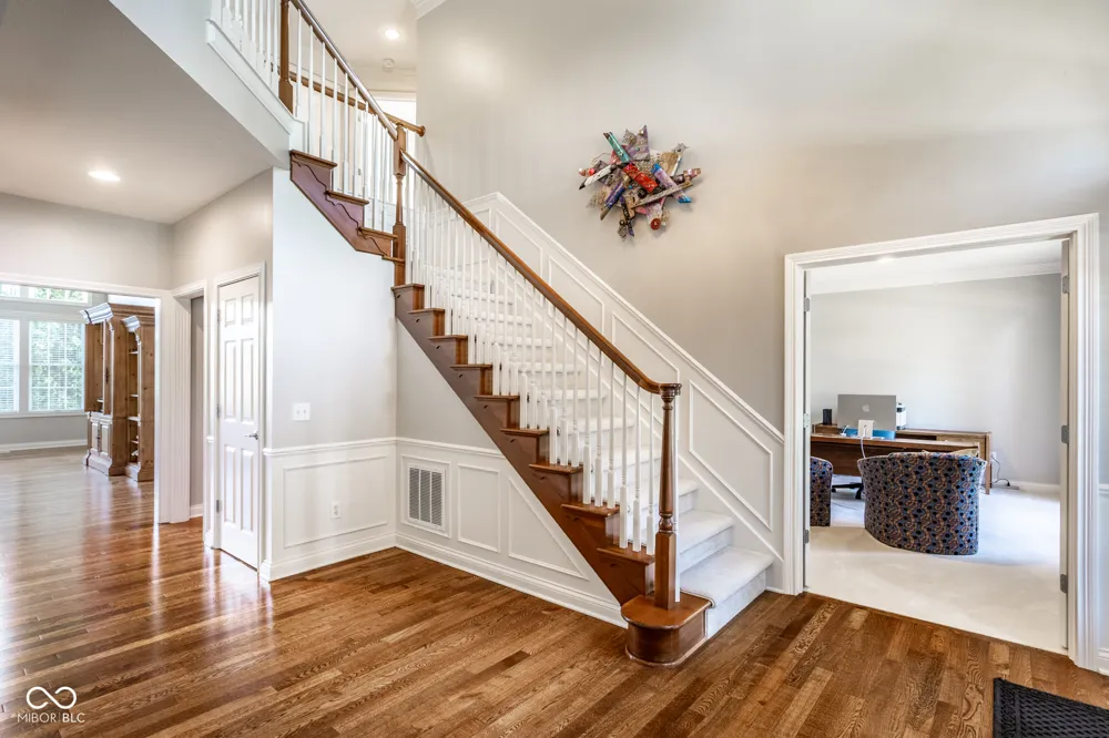 1826 Fairmount Street Carmel, IN 46032