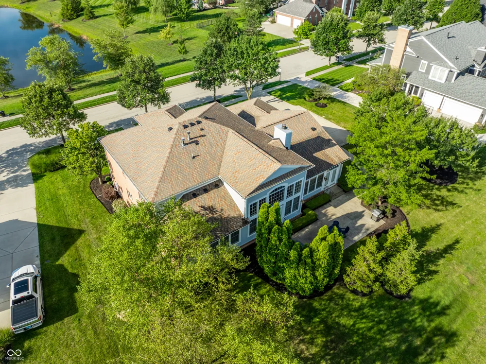 1826 Fairmount Street Carmel, IN 46032