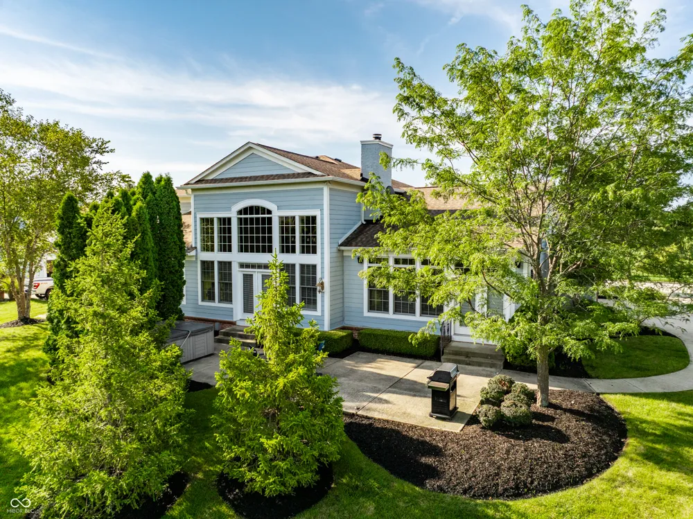 1826 Fairmount Street Carmel, IN 46032