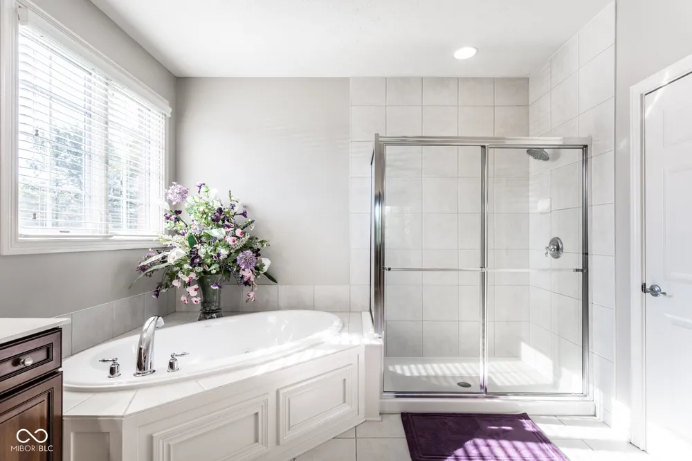 1826 Fairmount Street Carmel, IN 46032