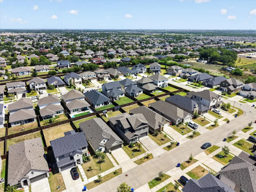 1326 Great Sand Dune Street Royse City, TX 75189
