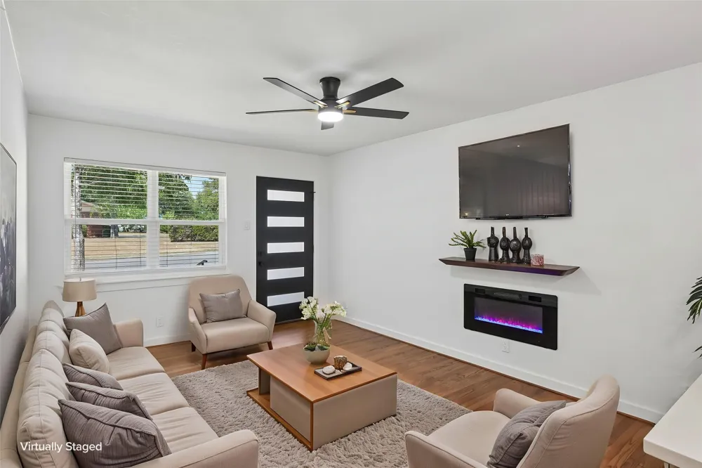 401 Vine Street Euless, TX 76040
