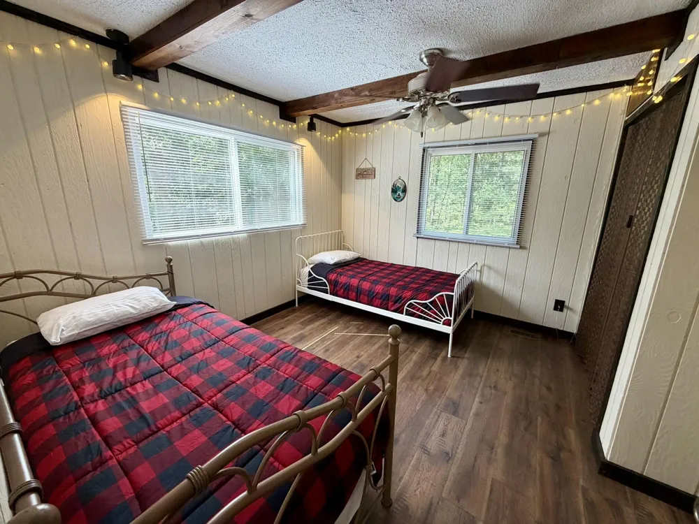 10619 River Dr Ranch Irons, MI 49644
