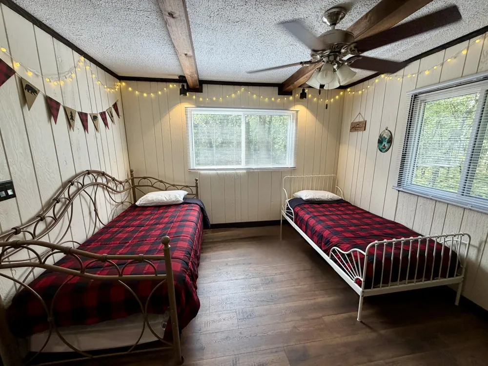 10619 River Dr Ranch Irons, MI 49644