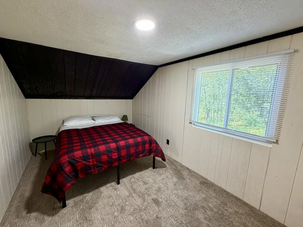 10619 River Dr Ranch Irons, MI 49644