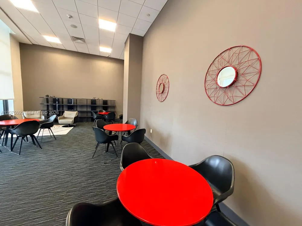 1600 NE 1st Ave #1102 Miami, FL 33132