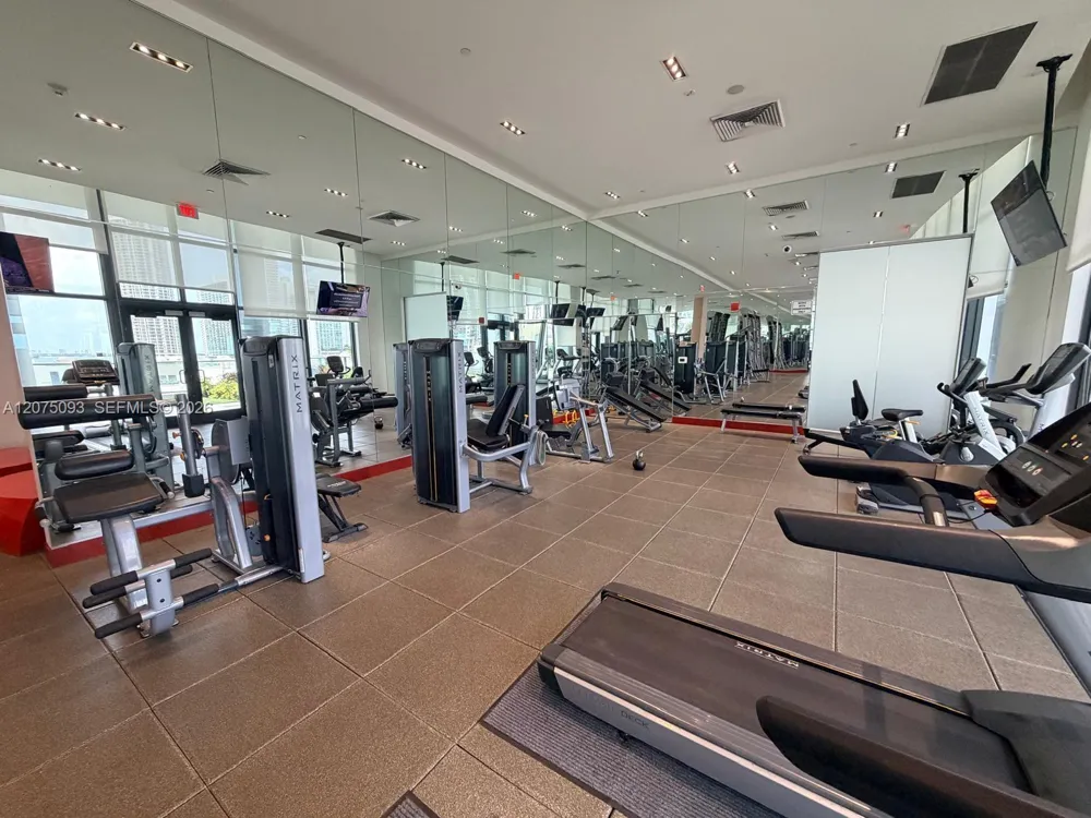 1600 NE 1st Ave #1102 Miami, FL 33132