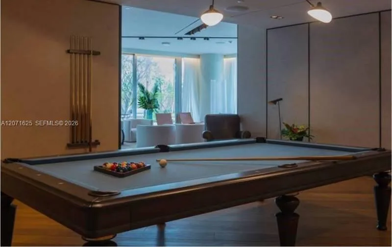 10201 Collins Ave #805 Bal Harbour, FL 33154