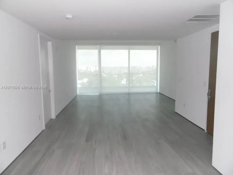 10201 Collins Ave #805 Bal Harbour, FL 33154