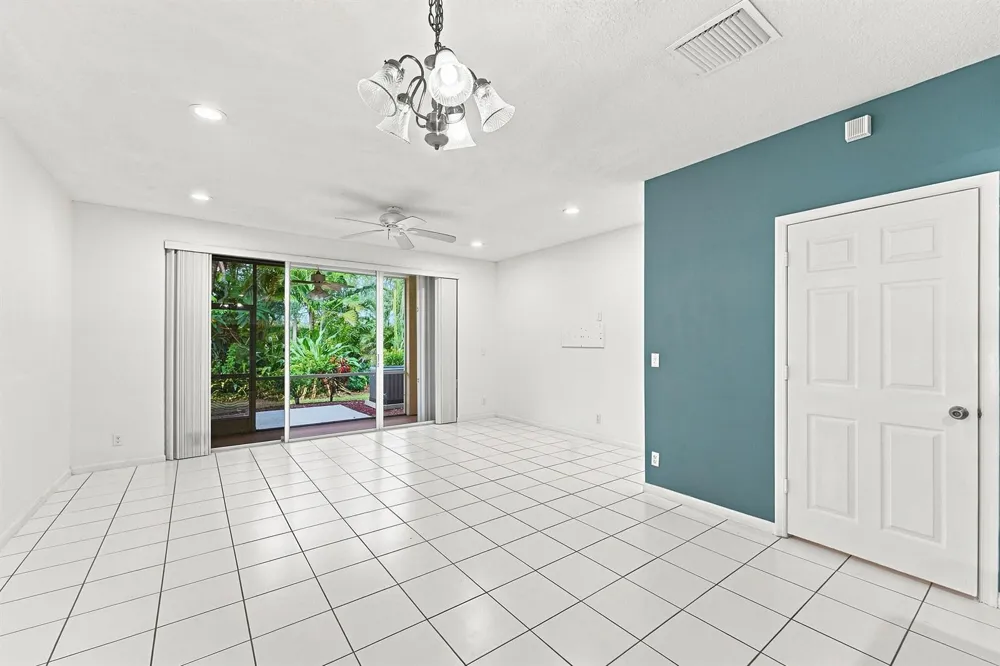 9695 Porta Leona Lane Boynton Beach, FL 33472