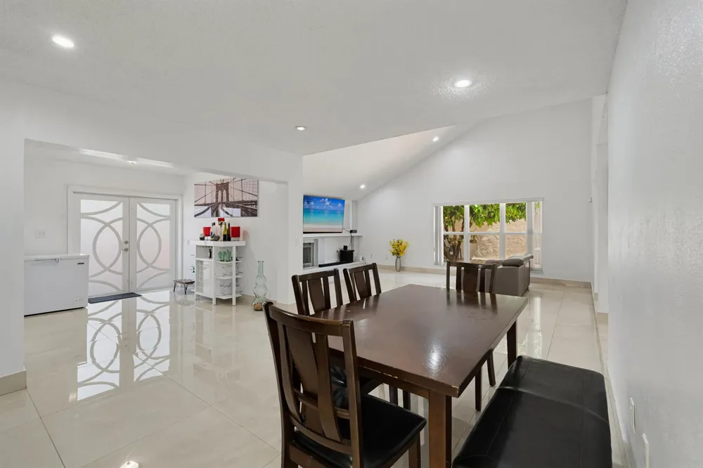 8811 SW 150th Place Circle Miami, FL 33196