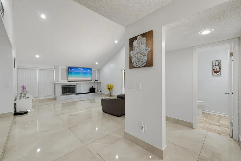 8811 SW 150th Place Circle Miami, FL 33196