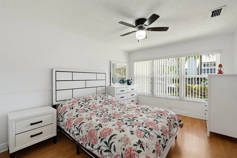 8811 SW 150th Place Circle Miami, FL 33196