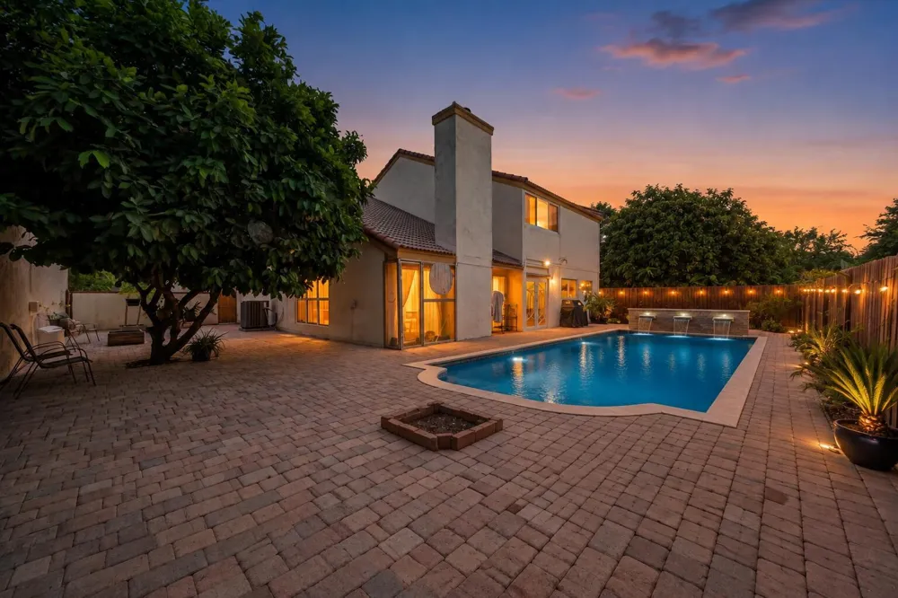 8811 SW 150th Place Circle Miami, FL 33196